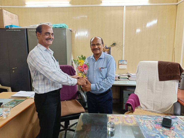 Hon'ble Vice-Chancellor Dr. Z. P. Patel visited the Regional Cotton Research Station, Bharuch on June 24, 2024