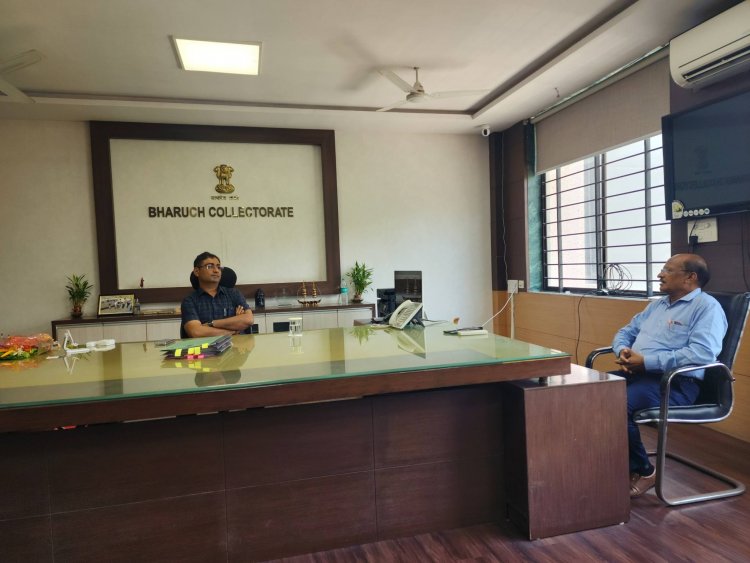 Hon'ble Vice-Chancellor Dr. Z. P. Patel visited the Regional Cotton Research Station, Bharuch on June 24, 2024