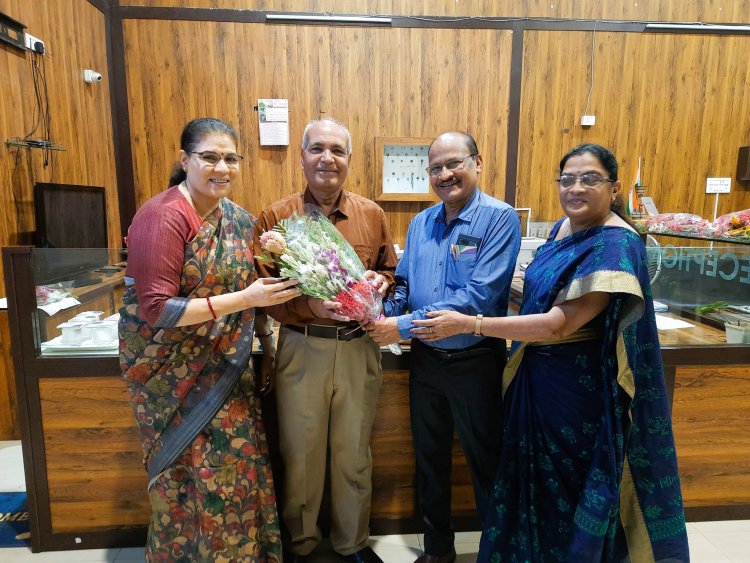 On June 28, 2024, Hon’ble Vice-Chancellor Dr. Z. P. Patel felicitates Er. P. R. Pandey, Executive Engineer, at a farewell function marking his upcoming retirement at the end of June. 