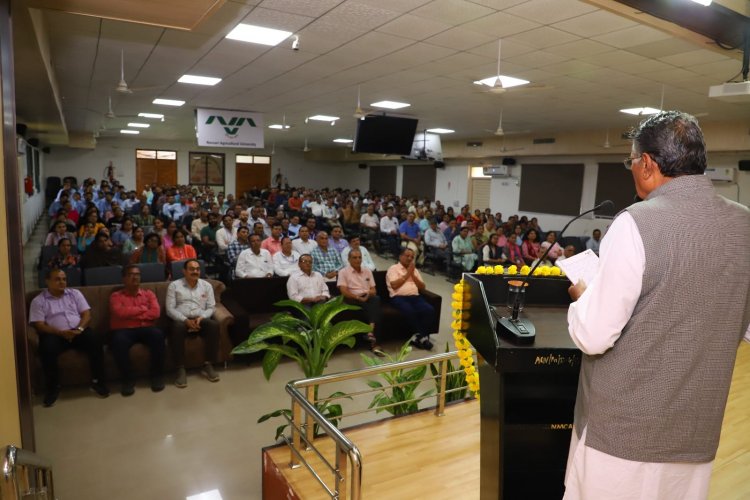 Shri Raghavjibhai Patel, Hon'ble Minister of Agriculture, Animal Husbandry, Cow-Breeding and Fisheries visited NAU Navsari and addressed a large gathering of over 300 teachers, agricultural scientists, and students on August 9, 2024.