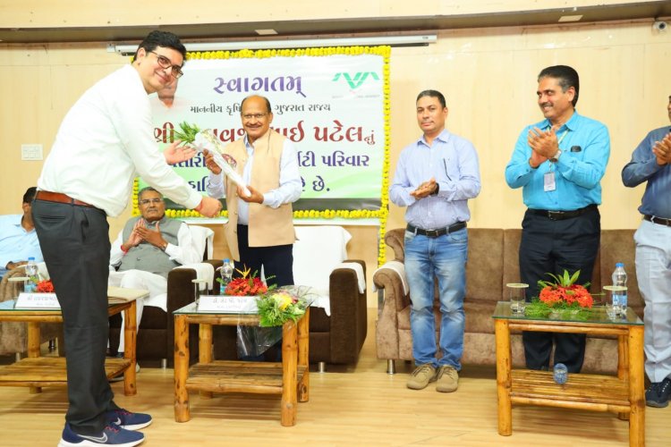 Shri Raghavjibhai Patel, Hon'ble Minister of Agriculture, Animal Husbandry, Cow-Breeding and Fisheries visited NAU Navsari and addressed a large gathering of over 300 teachers, agricultural scientists, and students on August 9, 2024.