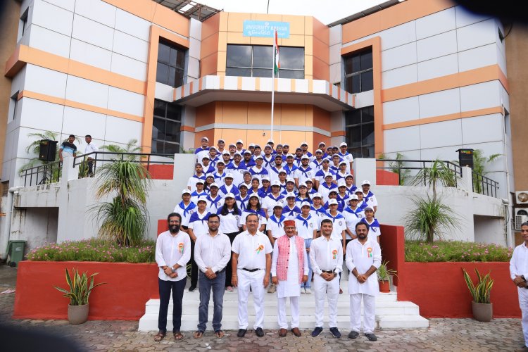 Hon’ble Vice-Chancellor Dr. Z. P. Patel hoists the National Flag at University Bhavan of NAU Navsari to celebrate the 78th Independence Day.