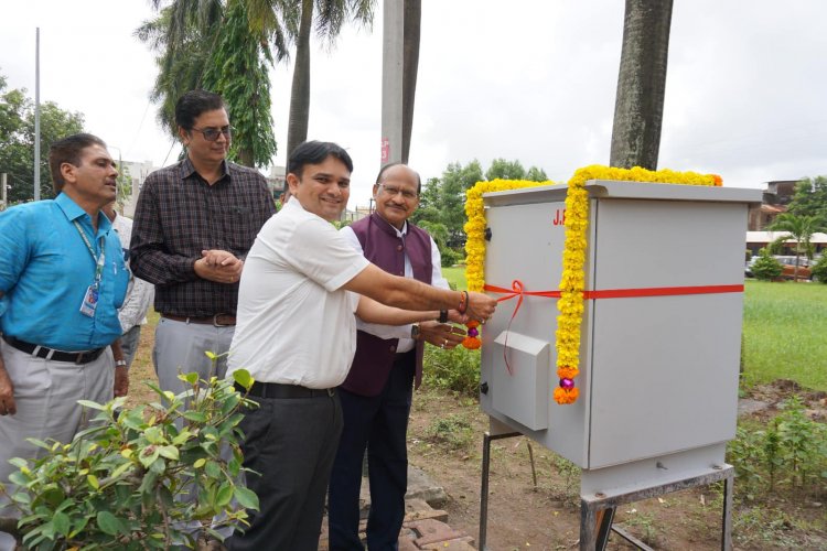 Hon'ble Vice-Chancellor Dr. Z. P. Patel, inaugurated the “UNDERGROUND FIBRE OPTIC CABLE NETWORK (12 km)” at Main Campus of NAU Navsari on August 31, 2024.