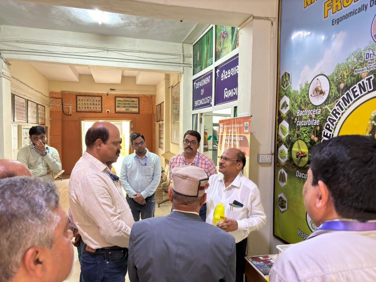 A Quinquennial Review Team (QRT) of All India Coordinated Research Project on Honey Bees & Pollinators, ICAR, New Delhi visited at NAU, Navsari recently.