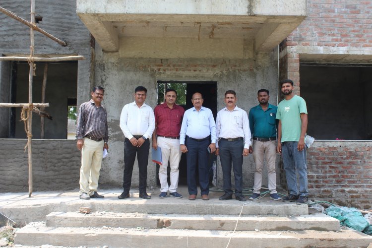 Hon’ble Vice-Chancellor visited Agricultural Research Station, Tanchha