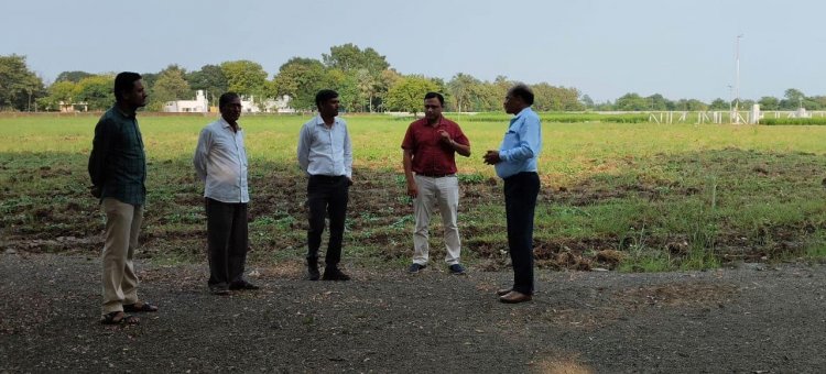 Hon’ble Vice-Chancellor visited Cotton Wilt Breeding Station, Hansot 