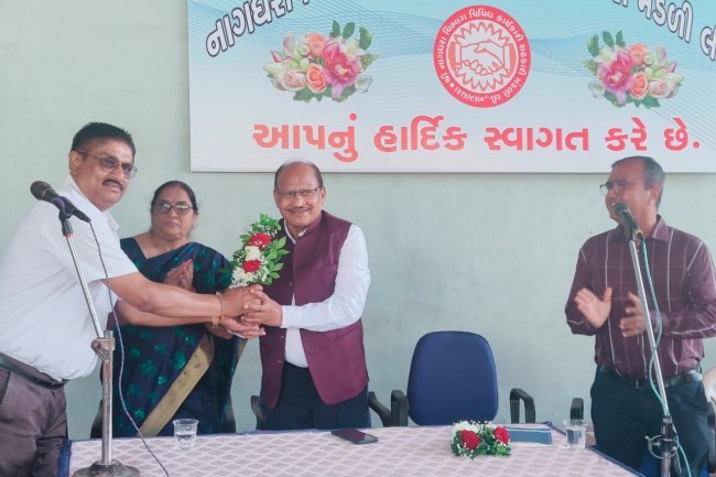 Kheduth Shibir organized by the Nagdhara Co-operative Society