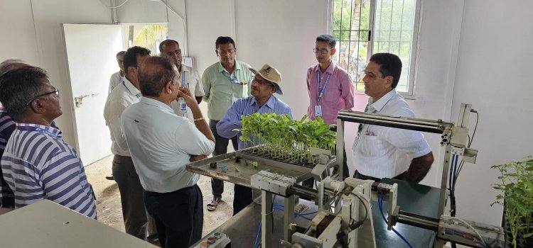 Hon'ble Vice-Chancellor Dr. Z. P. Patel visited the Regional Horticultural Research Station (RHRS), ACH, Navsari 