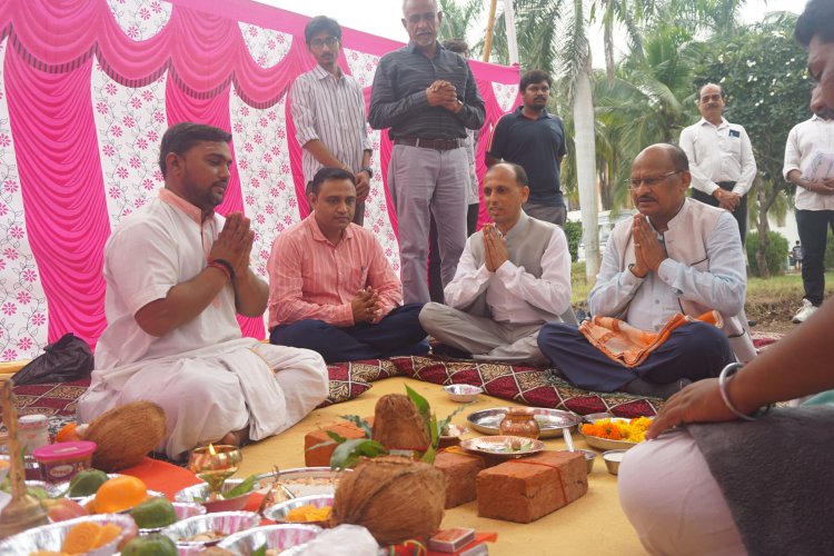 Hon’ble Vice-Chancellor Dr. Z. P. Patel inaugurated and laid the foundation stone for new facilities at the College of Agriculture (CoA), Bharuch 