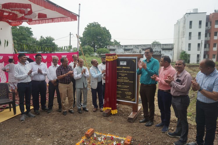 Hon’ble Vice-Chancellor Dr. Z. P. Patel inaugurated and laid the foundation stone for new facilities at the College of Agriculture (CoA), Bharuch 