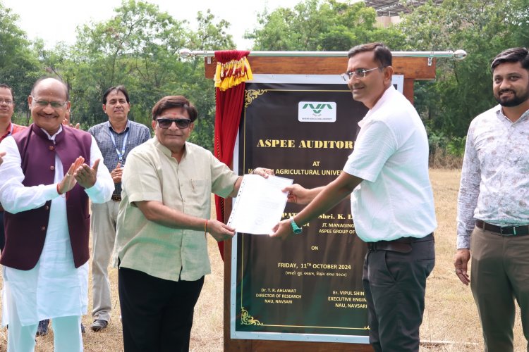 Hon’ble Vice-Chancellor Dr. Z. P. Patel laid the foundation stone for the ‘ASPEE Auditorium’ at NAU Navsari