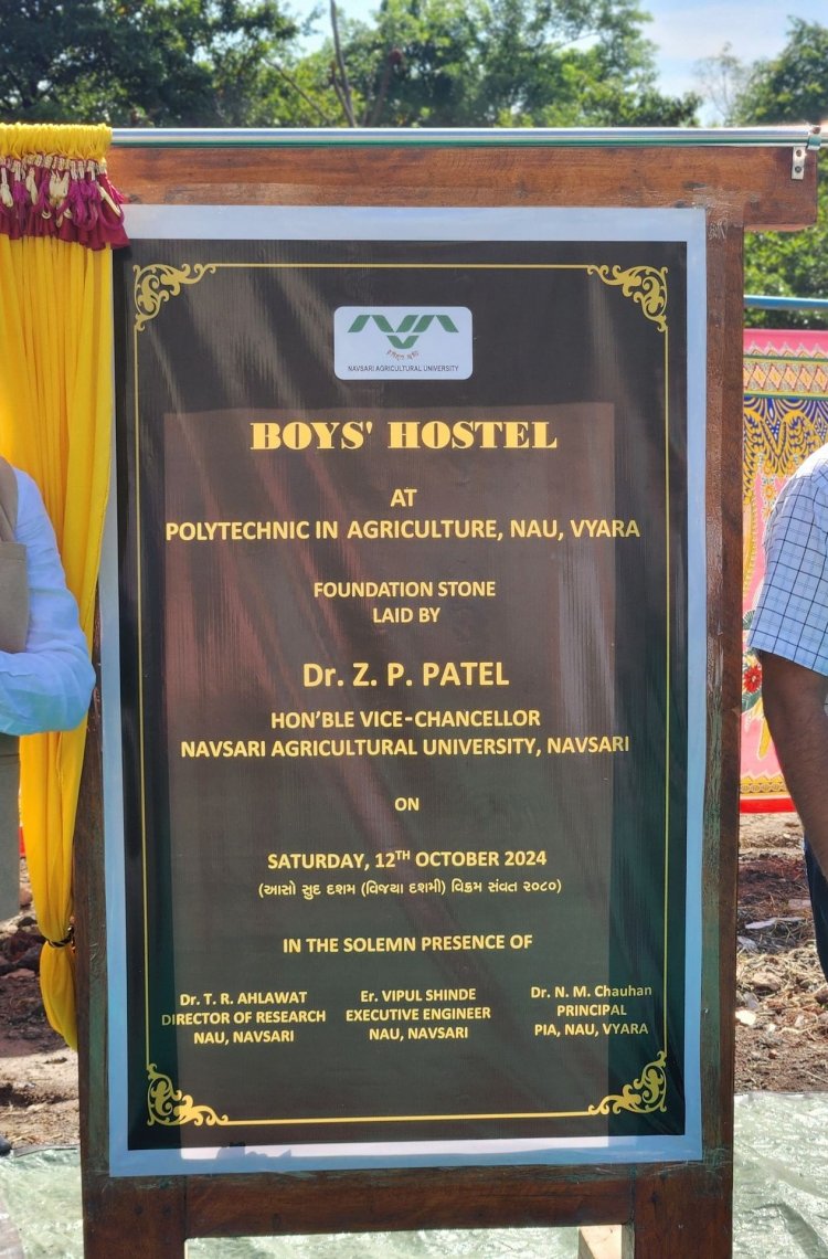 Hon'ble Vice-Chancellor Dr. Z. P. Patel laid the foundation stone of ‘Boys hostel’ at Polytechnic in Agriculture