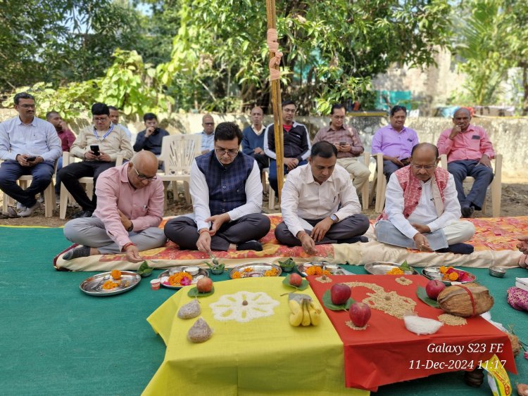 Hon'ble Vice-Chancellor Dr. Z. P. Patel laid the foundation stone of ‘Extension of Girls’ hostel’ at College of Agriculture, Waghai 