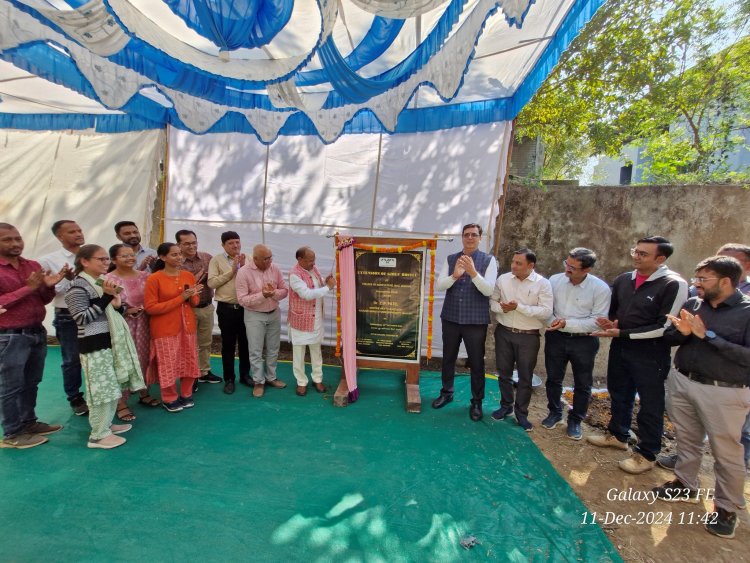 Hon'ble Vice-Chancellor Dr. Z. P. Patel laid the foundation stone of ‘Extension of Girls’ hostel’ at College of Agriculture, Waghai 