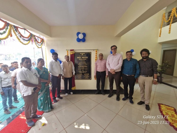 Hon’ble Vice-Chancellor Dr. Z. P. Patel inaugurated the newly constructed Boys' hostel for Polytechnic students at College of Agriculture, Waghai on January 23, 2025 