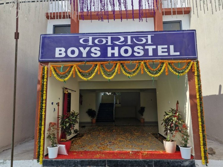 Hon’ble Vice-Chancellor Dr. Z. P. Patel inaugurated the newly constructed Boys' hostel for Polytechnic students at College of Agriculture, Waghai on January 23, 2025 