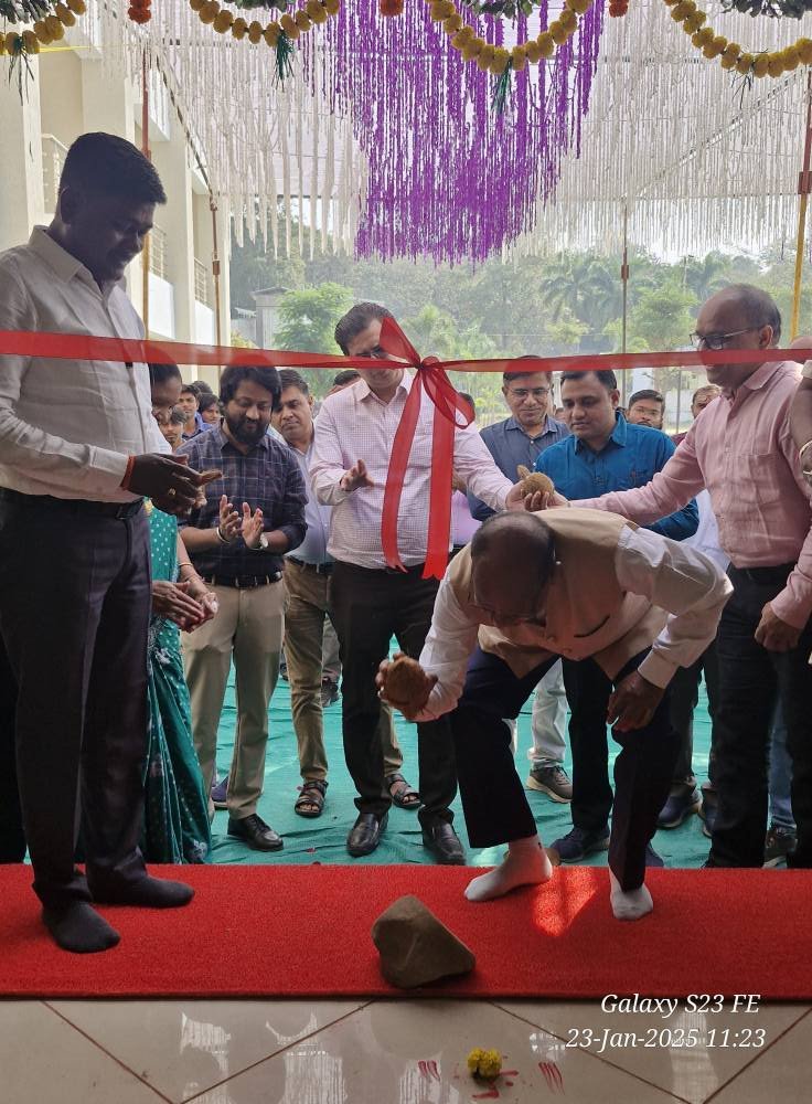 Hon’ble Vice-Chancellor Dr. Z. P. Patel inaugurated the newly constructed Boys' hostel for Polytechnic students at College of Agriculture, Waghai on January 23, 2025 