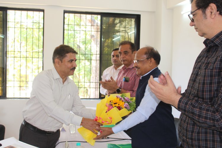 Hon’ble Vice-Chancellor Dr. Z. P. Patel inaugurated newly constructed Office-cum-Laboratory building of ARS, NAU, Tanchha on February 5, 2025. 