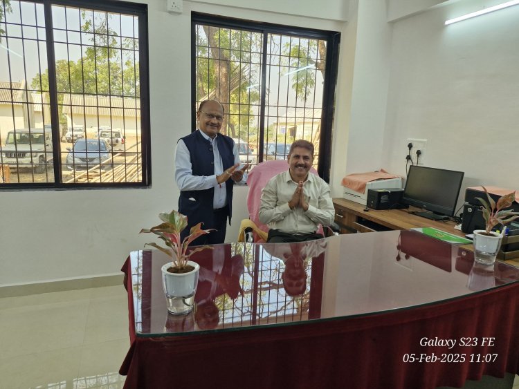 Hon’ble Vice-Chancellor Dr. Z. P. Patel inaugurated newly constructed Office-cum-Laboratory building of ARS, NAU, Tanchha on February 5, 2025. 