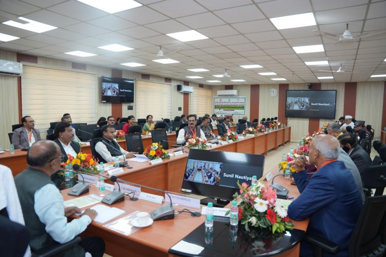 The 48th Vice-Chancellors’ Convention, themed “Agritourism in India: Bridging Education and Rural Development,” took place from February 13–14, 2025, at Kumarganj, Ayodhya. 