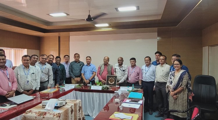 Hon’ble Vice Chancellor Dr. Z. P. Patel visited Main Cotton Research Station, Surat on February 28, 2025.