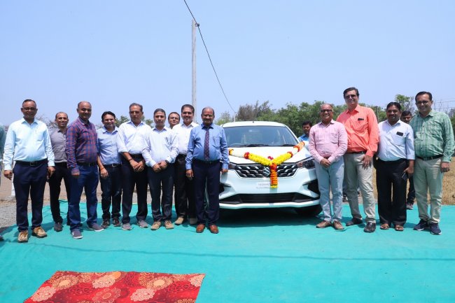 Hon’ble Vice-Chancellor Dr. Z. P. Patel along with other University officers performed the ‘Vahan Puja’ of the newly purchased vehicle (Maruti Suzuki Ertiga) at College of Agriculture, Waghai.
