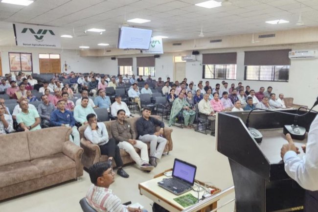 A training session on financial and information technology operations was held on April 21, 2025