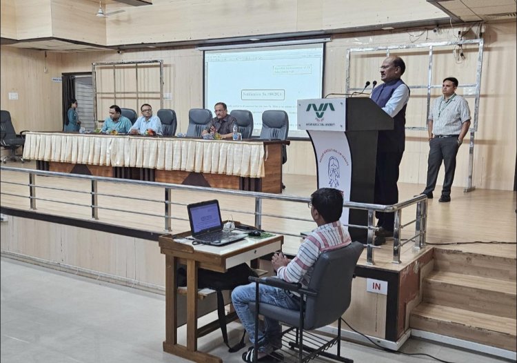 A training session on financial and information technology operations was held on April 21, 2025 