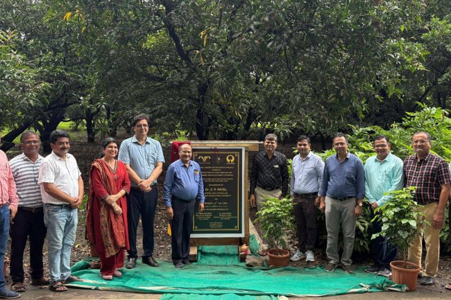 Inauguration of Lead Nodal Center for DUS Sapota project