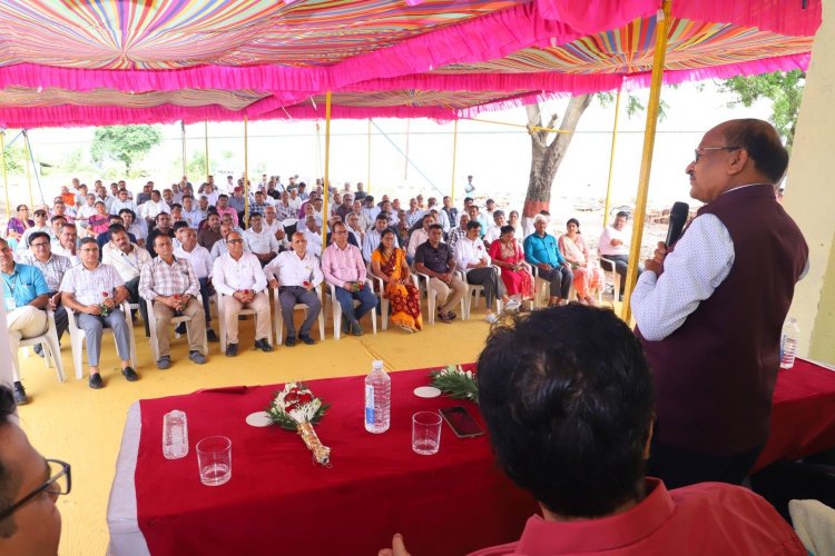 Opening Ceremony of Agricultural Research Station, Vedchha