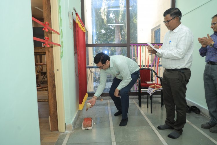 “Discuss Section (Active Learning and Research Exchange)” 