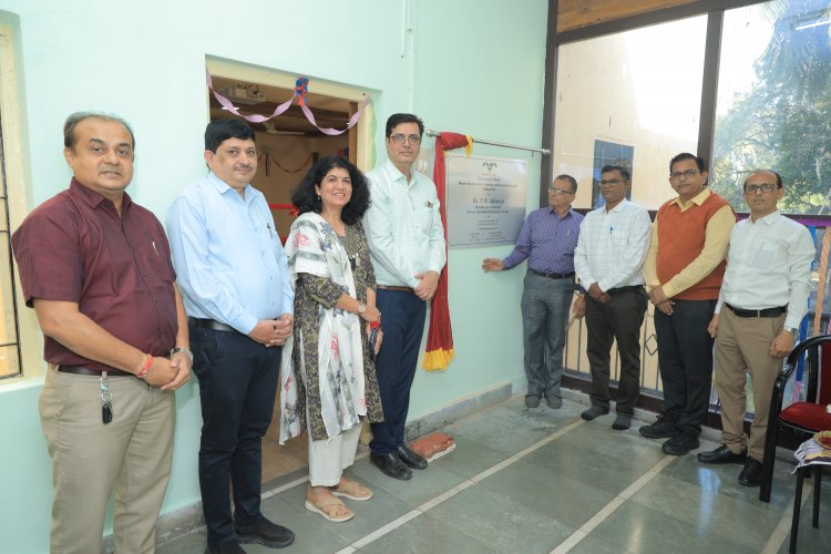 “Discuss Section (Active Learning and Research Exchange)” 