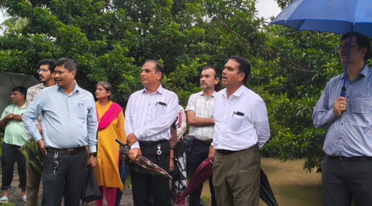 Hon'ble Vice-Chancellor visit to FRS, Gandevi