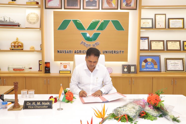 Dr. R.M.Naik, VC, NAU assuming the charge of Hon'ble Vice-Chancellor