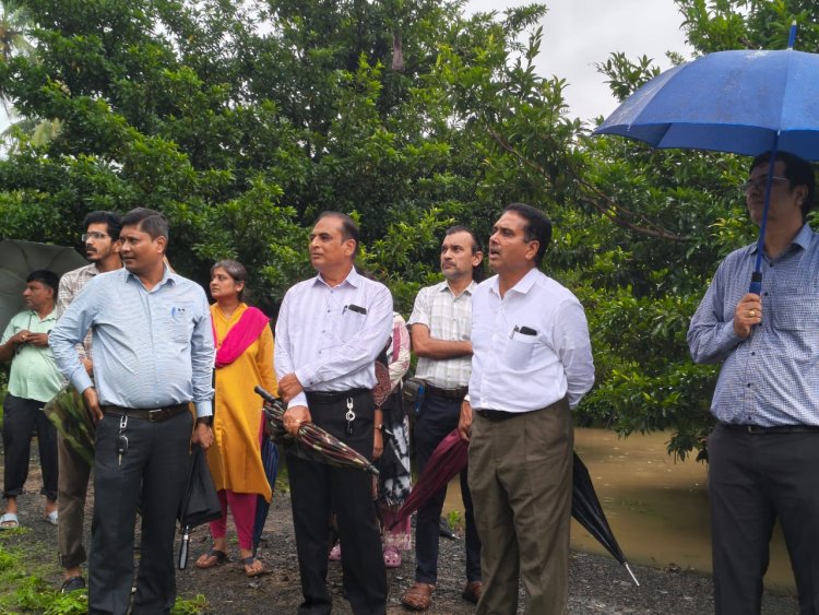 Hon'ble Vice-Chancellor visit to FRS, Gandevi