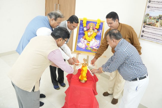 Dr. R. M. Naik, Hon’ble Vice-Chancellor, NAU, Navsari, attended the Natural Farming Illustration Workshop organized by Gujarat Natural Farming Science University (GNFSU), Halol on 5th September 2026.
