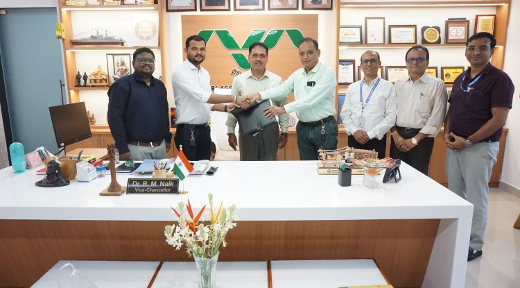 A Memorandum of Understanding (MOU) was formally exchanged between Navsari Agricultural University, Navsari and Krushi India Corporation Limited, Surat in the gracious presence of Dr. R. M. Naik, Hon’ble Vice Chancellor, NAU, Navsari.