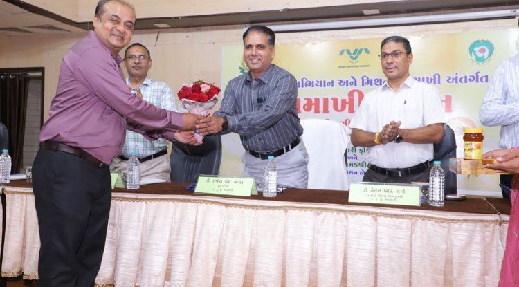 On the occasion of Seva Sankalp Abhiyan and Mission Madhmakhi (મીશન મધમાખી), The College of Forestry organized a one-day workshop on "Beekeeping" in collaboration with the Office of the Assistant Director of Horticulture, Navsari, Government of Gujarat, on September 23, 2026, at the Central Examination Hall, Navsari Agricultural University (NAU), Navsari. 