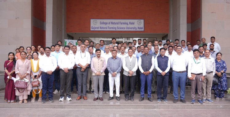 Dr. R. M. Naik, Hon’ble Vice-Chancellor, NAU, Navsari, attended the Natural Farming Illustration Workshop organized by Gujarat Natural Farming Science University (GNFSU), Halol on 5th September 2026.