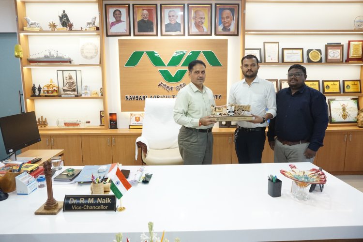A Memorandum of Understanding (MOU) was formally exchanged between Navsari Agricultural University, Navsari and Krushi India Corporation Limited, Surat in the gracious presence of Dr. R. M. Naik, Hon’ble Vice Chancellor, NAU, Navsari.