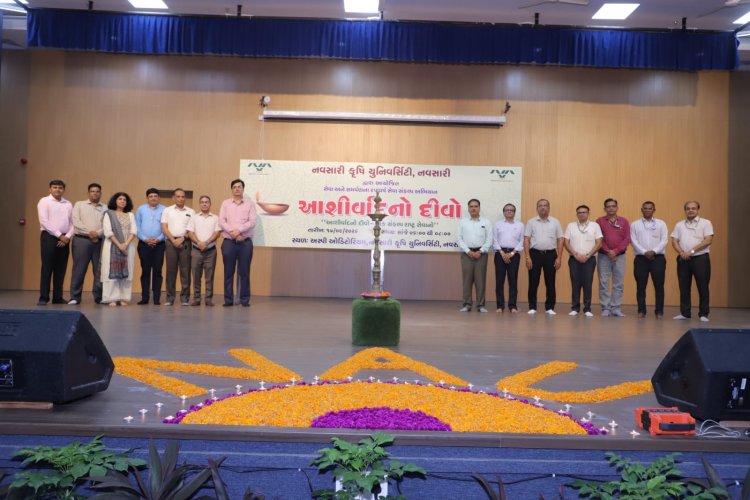  નવસારી કૃષિ યુનિવર્સિટી, નવસારી ખાતે તા. ૧૭ સપ્ટેમ્બર, ૨૦૨૬ના રોજ ‘સેવા સંકલ્પ અભિયાન’ અંતર્ગત ‘આશીર્વાદનો દીવો’ સદભાવના કાર્યક્રમનું ભવ્ય આયોજન કરવામાં આવ્યું.