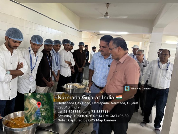 Sudden and Unannounced visit to the hostel mess of the College of Agricultural Engineering and Technology (CAET), Dediapada.
