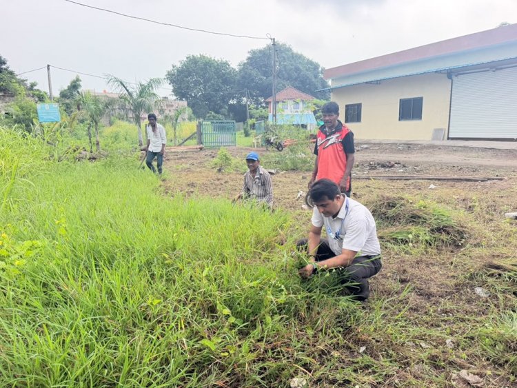 As part of the Seva Sankalp Abhiyan, Navsari Agricultural University, Navsari organized a “Swachhata Abhiyan” across the University Campus with the objective of promoting cleanliness and creating awareness about maintaining a clean and healthy environment.