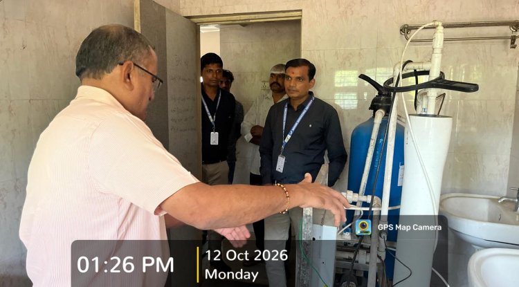 Unannounced Visit of Director Student Welfare, Navsari Agricultural University, Navsari Prof. Jaimin R. Naik to Hostel Mess at Horticulture Polytechnic, Paria 