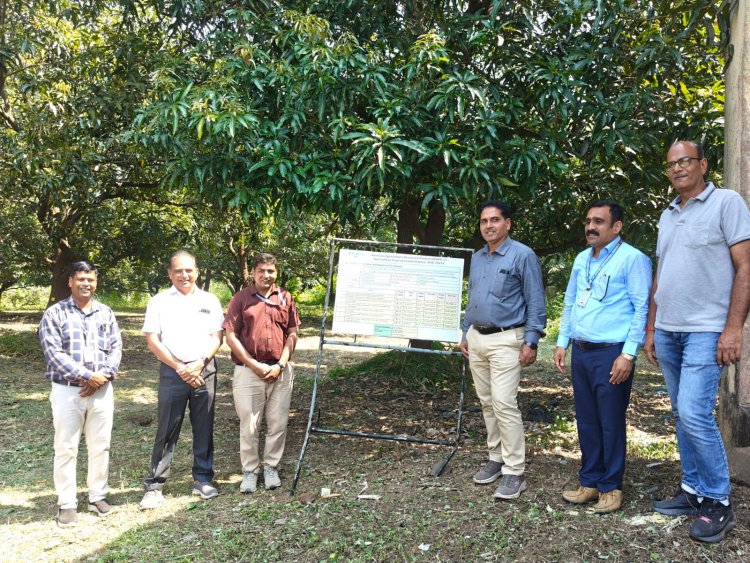 Visit of Hon’ble Vice-Chancellor Dr. R. M. Naik sir to AES, NAU, Paria